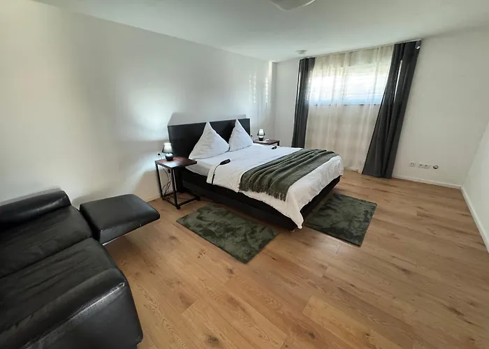 Landruhe Koblenz- Modernes 코블렌츠